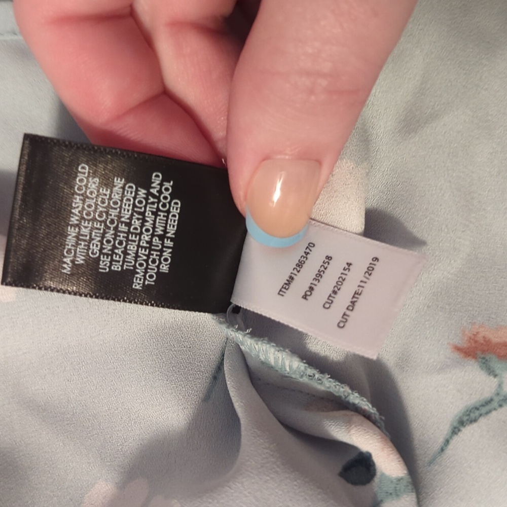 Torrid Georgette Blue Floral Top - Picture 5 of 5